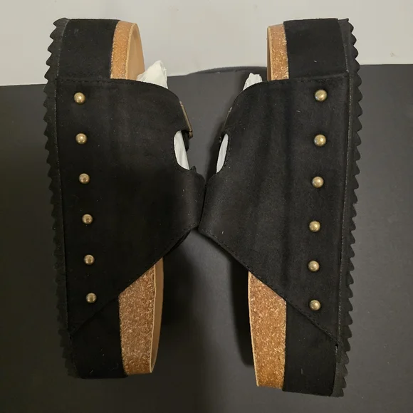 JUSTFAB Black Platform Sandals Slip On Flat Shoes Casual Summer Vacay Size 9 - Picture 8 of 14